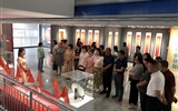 經(jīng)濟(jì)管理系黨總支開展參觀“紅色文化藝術(shù)館”，獻(xiàn)禮建黨100周年活動(dòng)